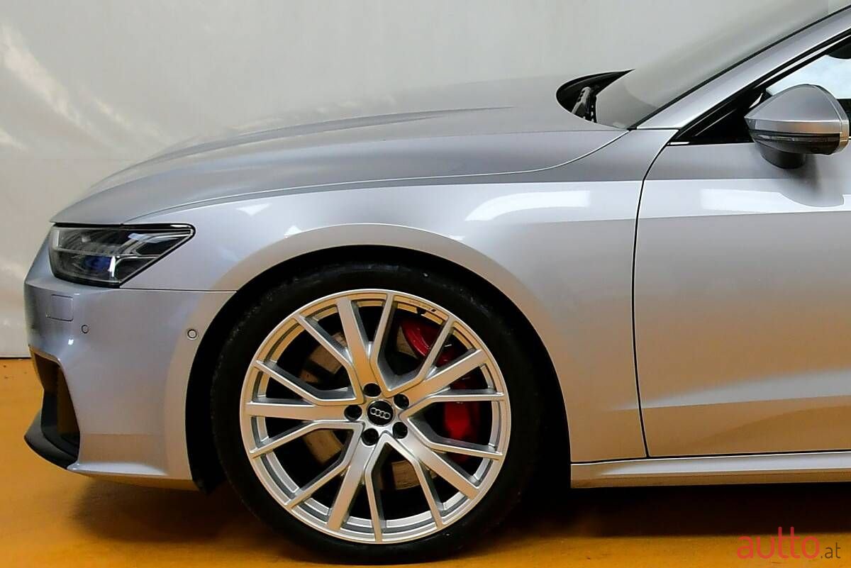 2019' Audi A7 photo #4
