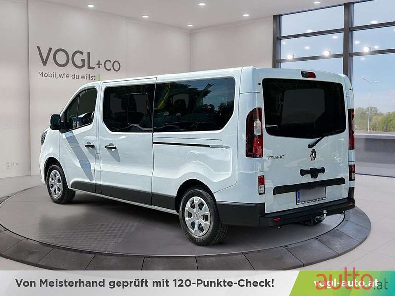 2023' Renault Trafic photo #3