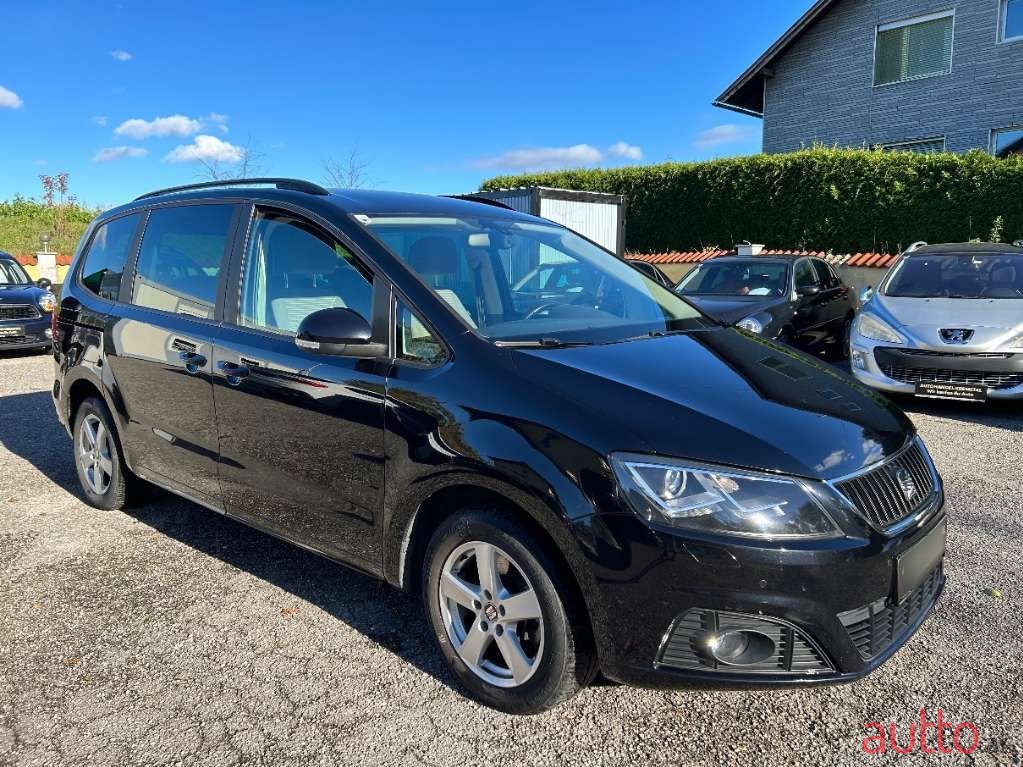 2014' SEAT Alhambra photo #3