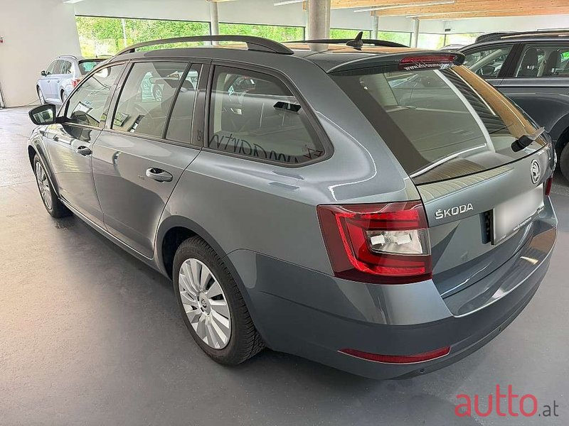 2018' Skoda Octavia photo #5