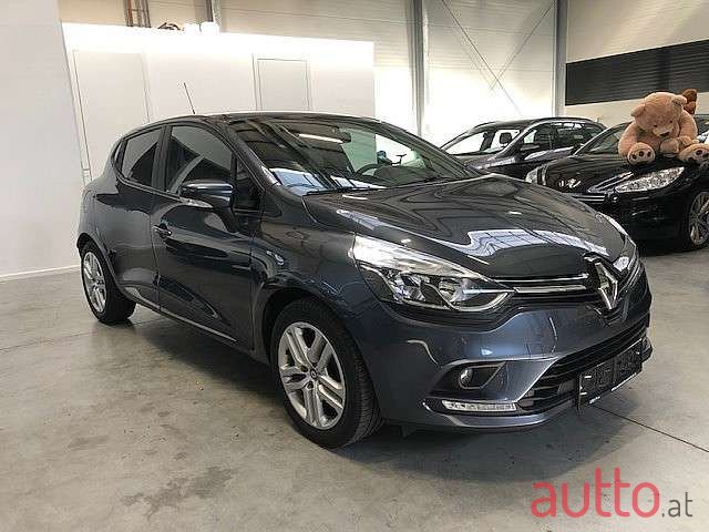 2017' Renault Clio photo #6