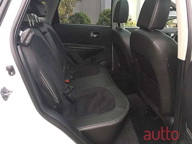 2013' Nissan Qashqai photo #6