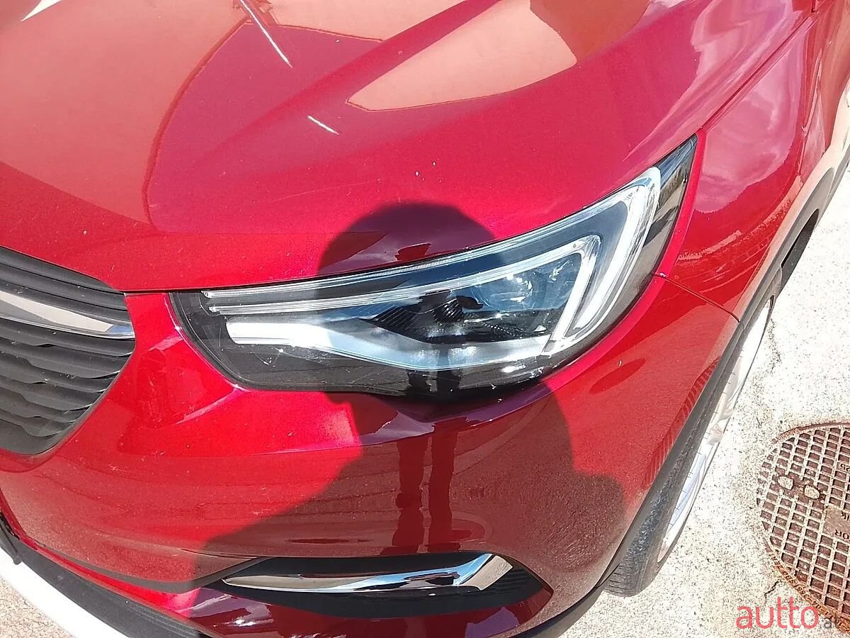 2020' Opel Grandland X photo #3