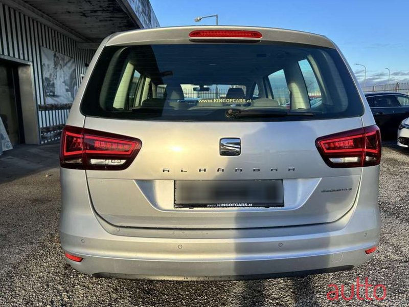 2017' SEAT Alhambra photo #3