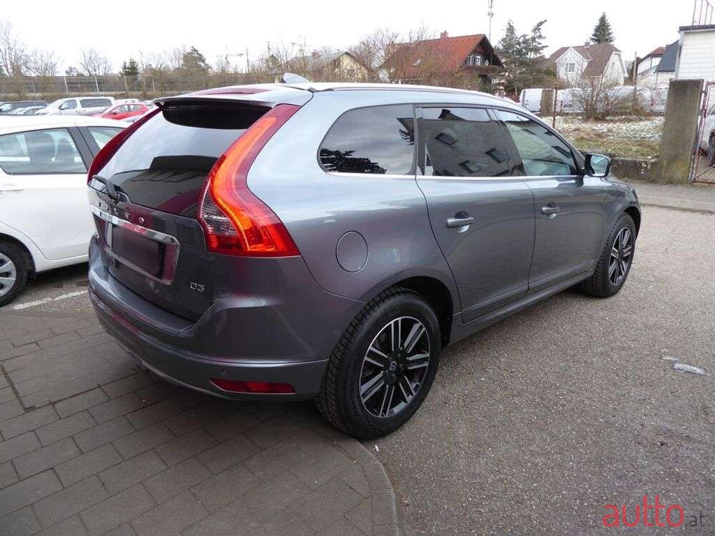 2016' Volvo XC60 photo #6