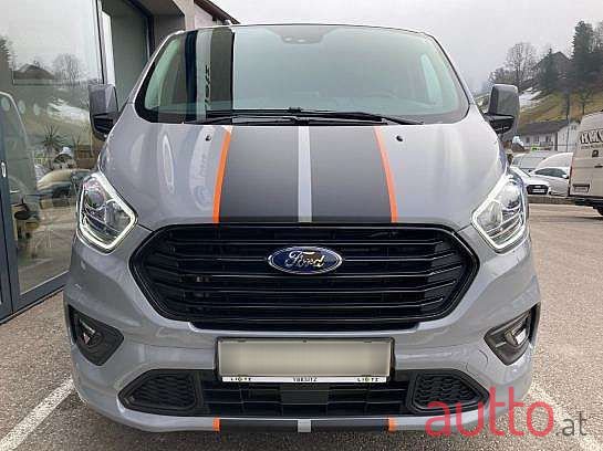 2023' Ford Tourneo photo #2
