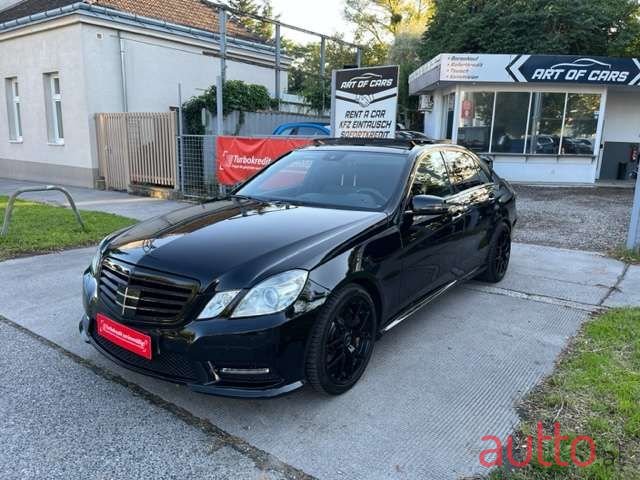 2012' Mercedes-Benz E-Klasse photo #1