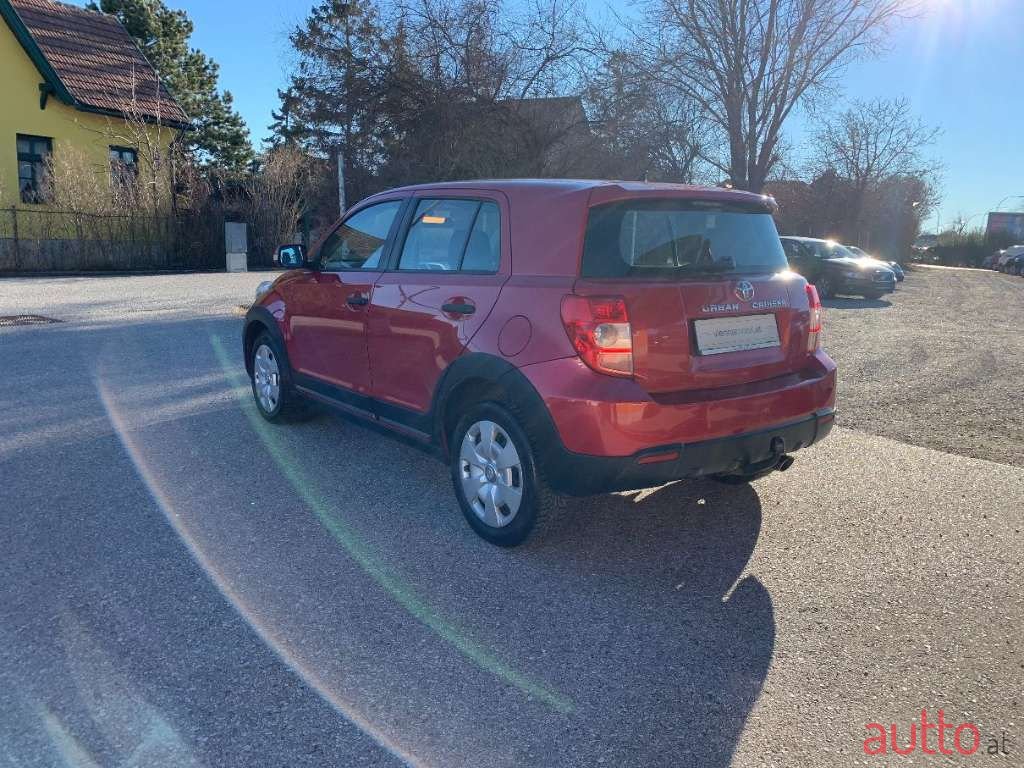 2009' Toyota Urban Cruiser photo #5