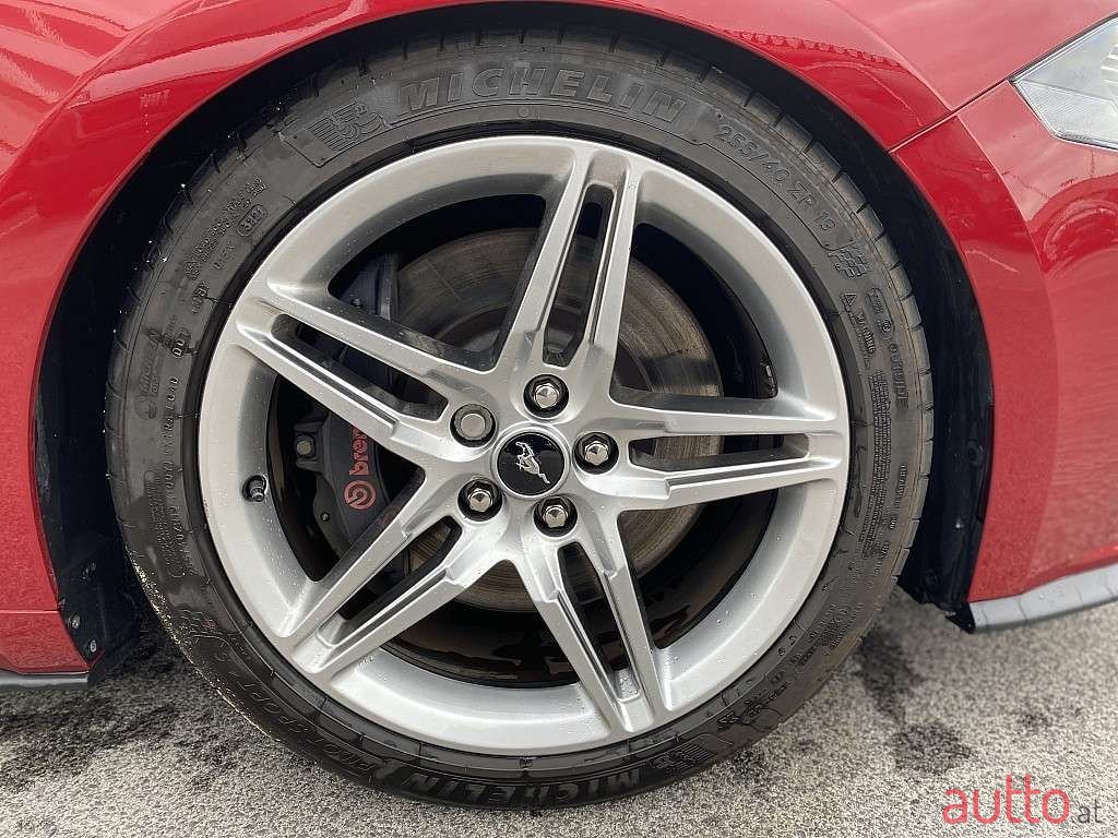 2022' Ford Mustang photo #4