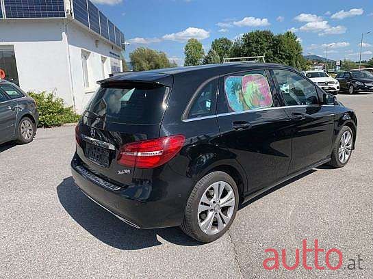 2016' Mercedes-Benz B-Klasse photo #5