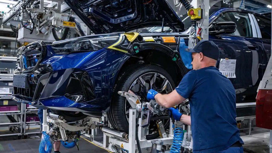 BMW Hits 2 Million Electric Cars, China And US Lag