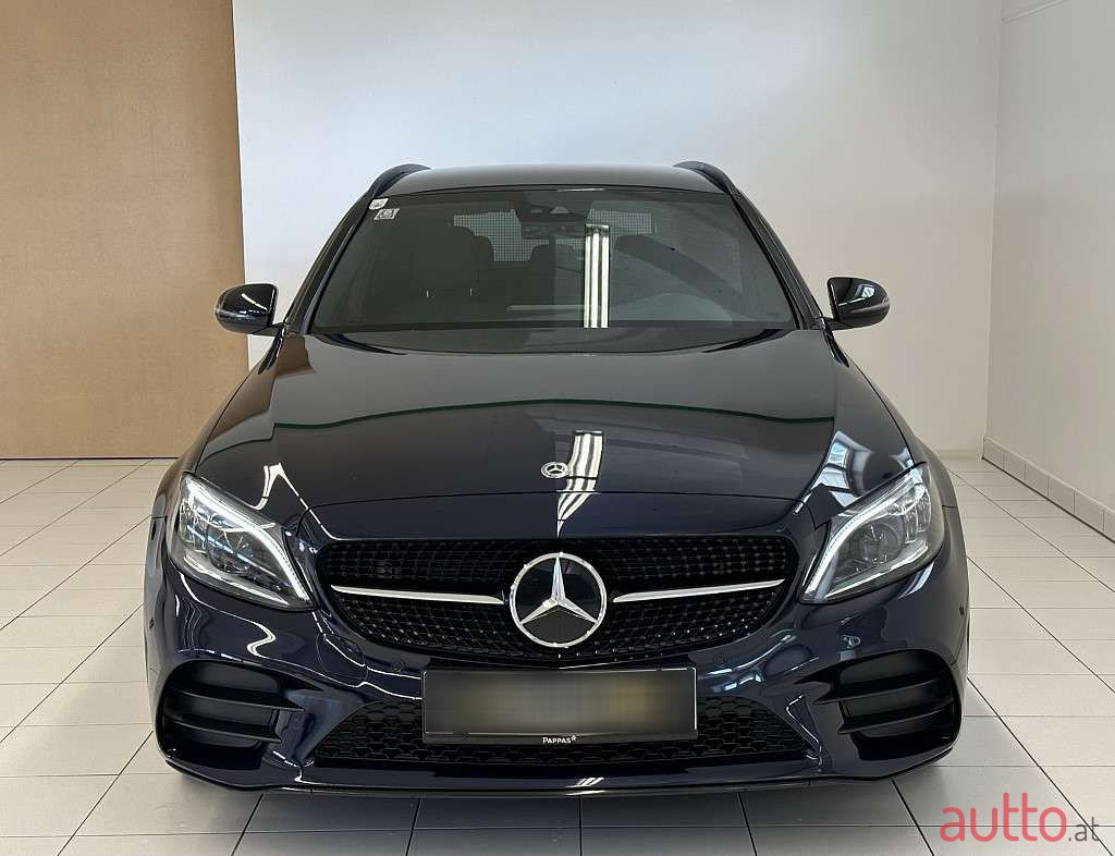 2020' Mercedes-Benz C-Klasse photo #3