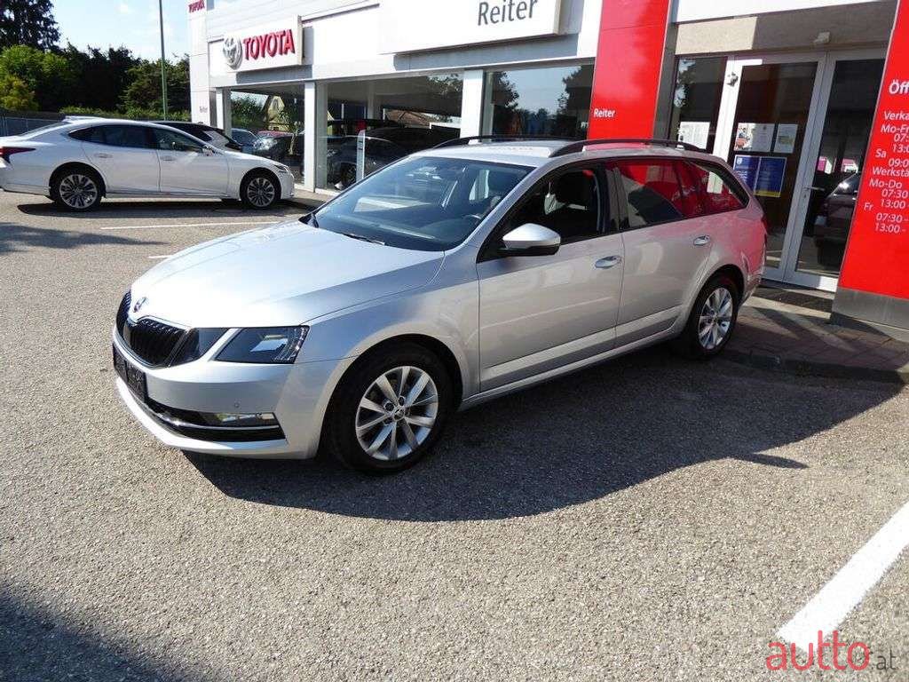 2018' Skoda Octavia photo #2