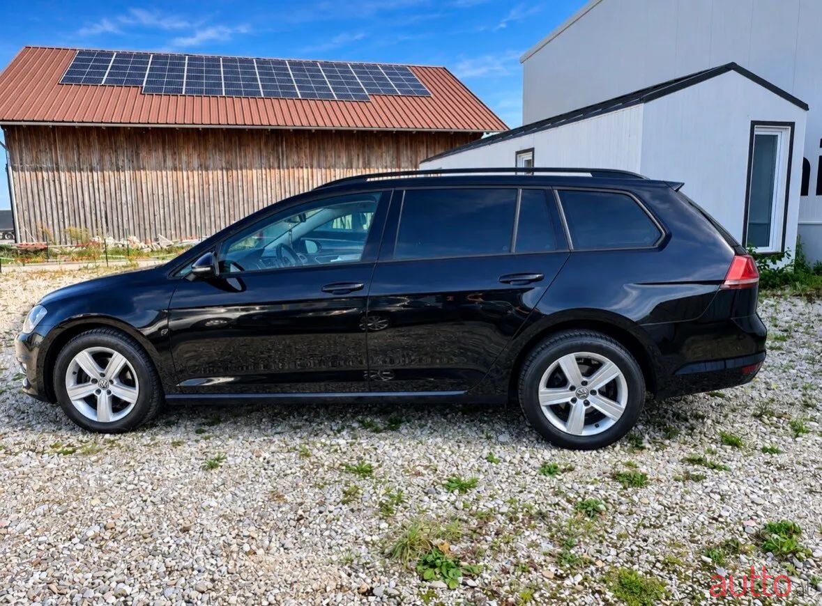 2014' Volkswagen Golf photo #4