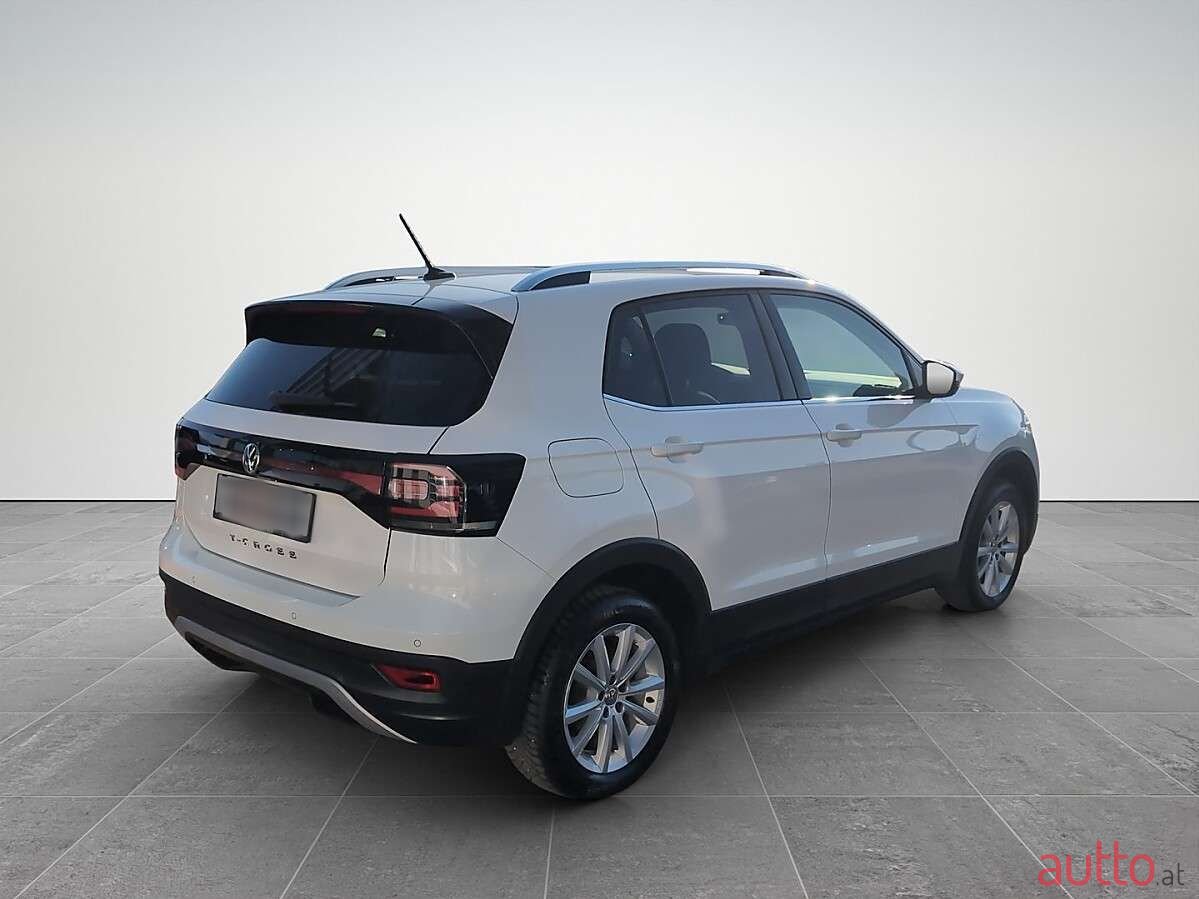 2020' Volkswagen T-Cross photo #6