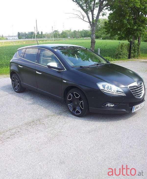 2012' Lancia Delta photo #1