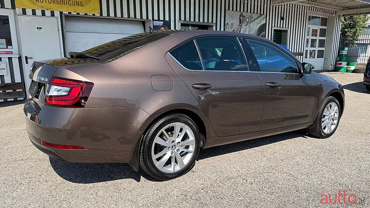 2018' Skoda Octavia photo #6