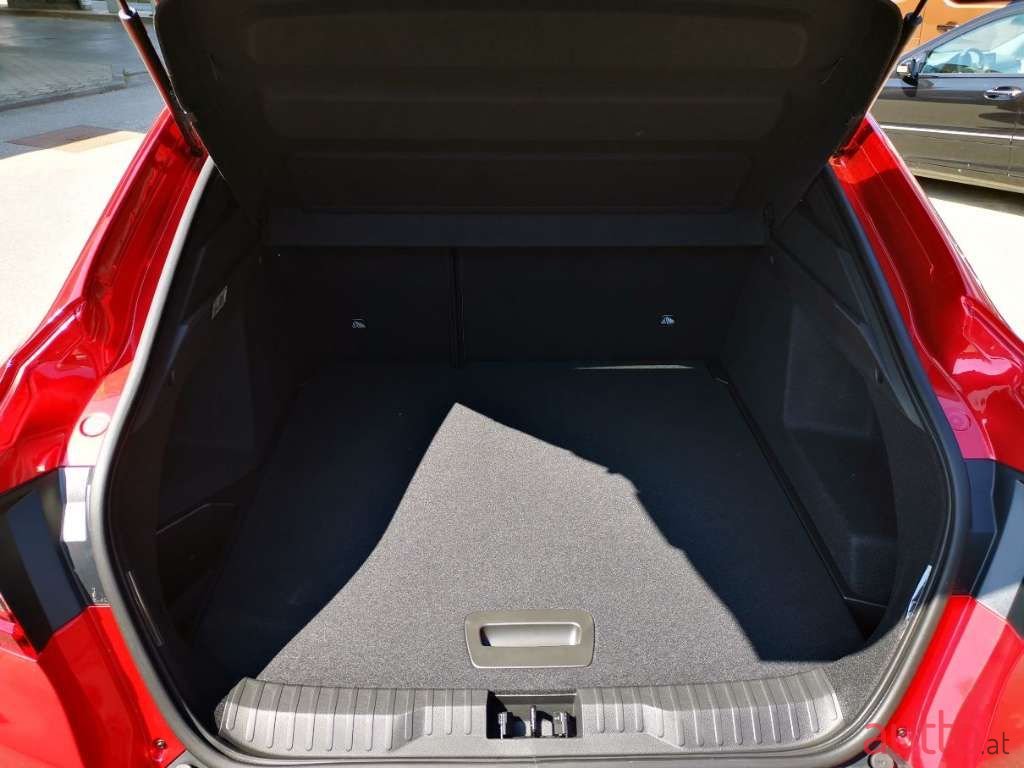 2023' Renault Arkana photo #5