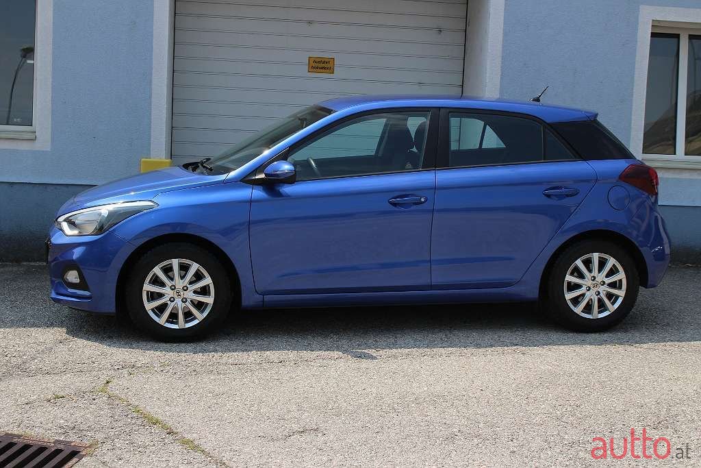 2009' Hyundai i20 photo #4