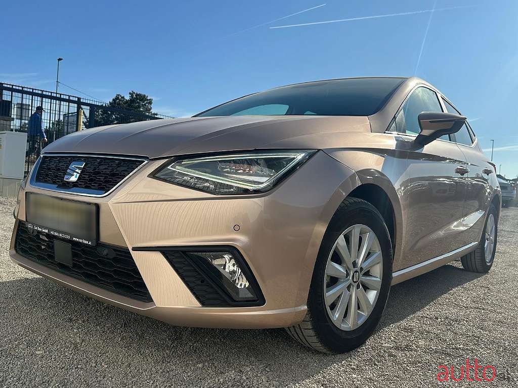 2019' SEAT Ibiza photo #2