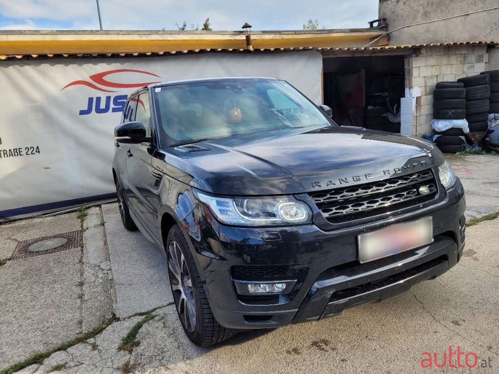 2017' Land Rover Range Rover Sport photo #3