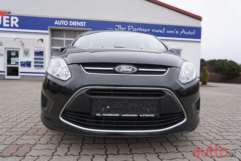 2012' Ford C-MAX photo #2