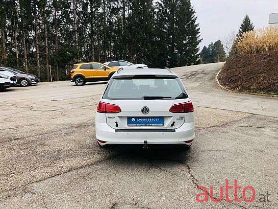 2016' Volkswagen Golf photo #4