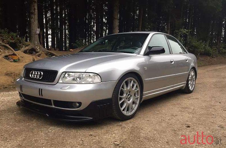 2001' Audi A4 photo #1