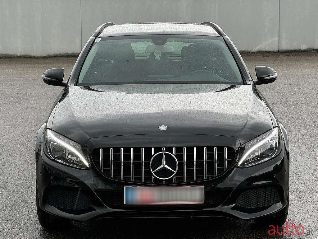 2015' Mercedes-Benz C-Klasse photo #3