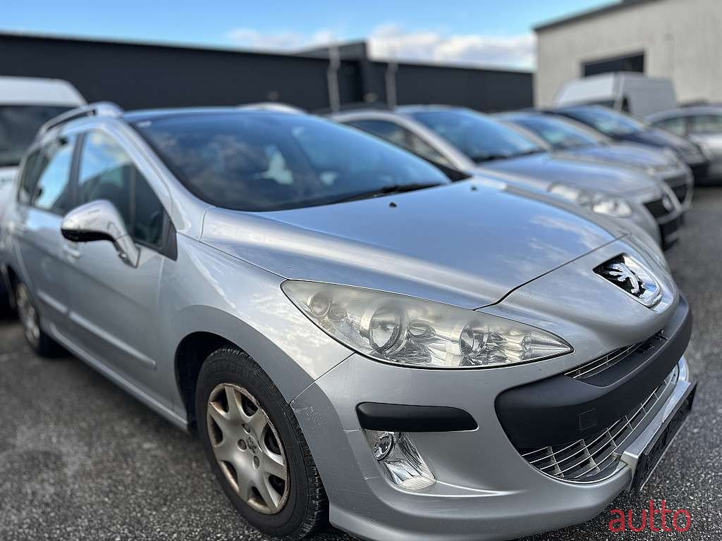 2008' Peugeot 308 photo #2