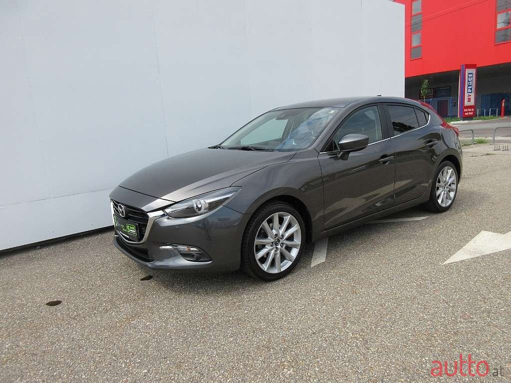 2018' Mazda Mazda3 photo #1