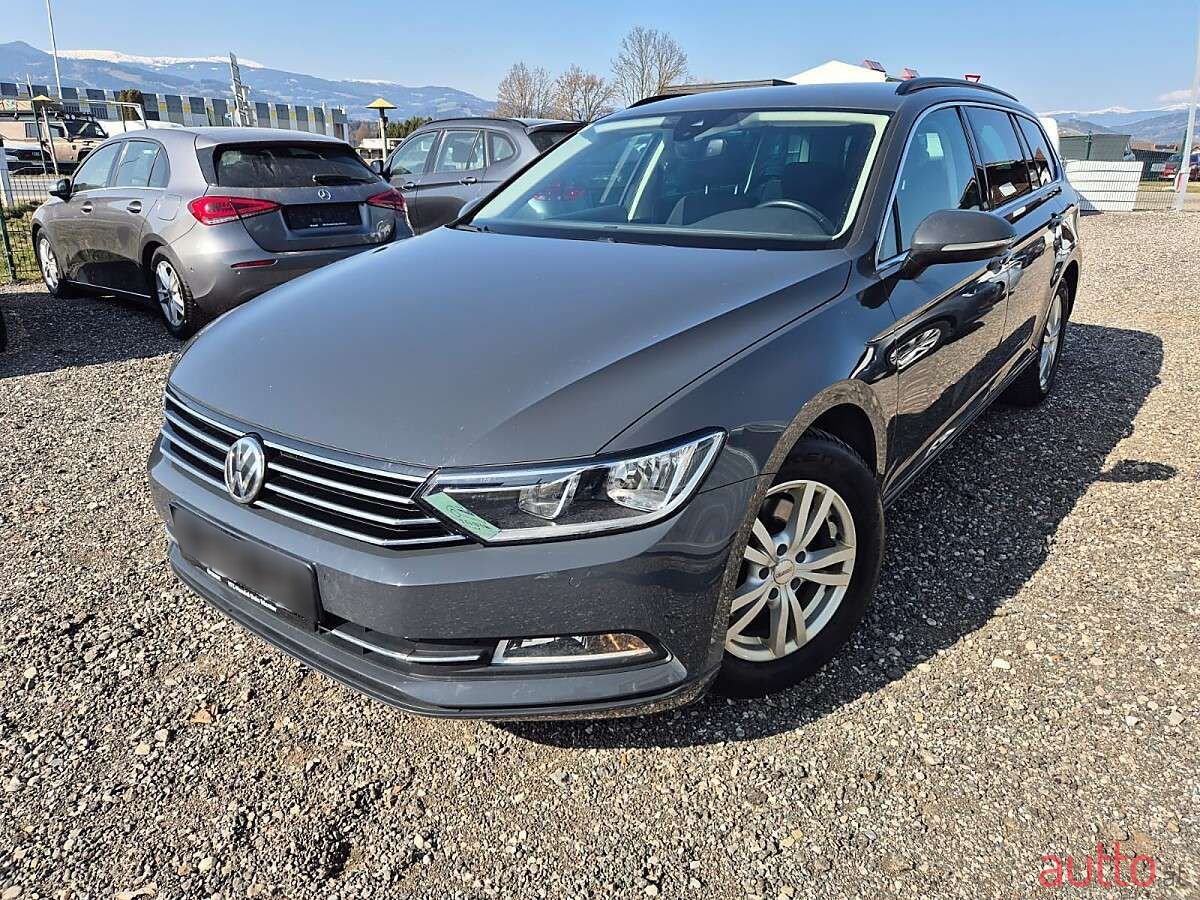 2018' Volkswagen Passat photo #5