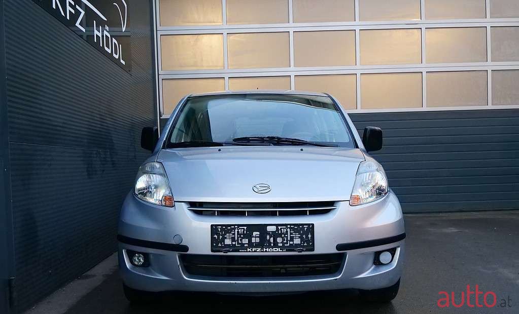 2008' Daihatsu Sirion photo #2