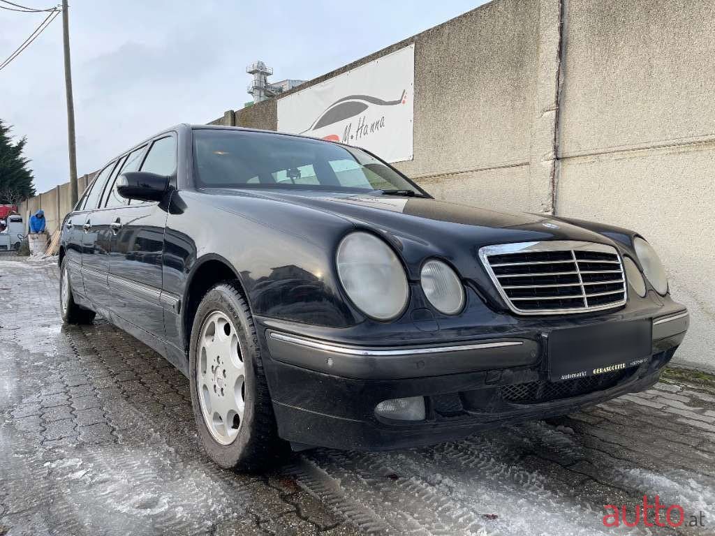 2001' Mercedes-Benz E-Klasse photo #3