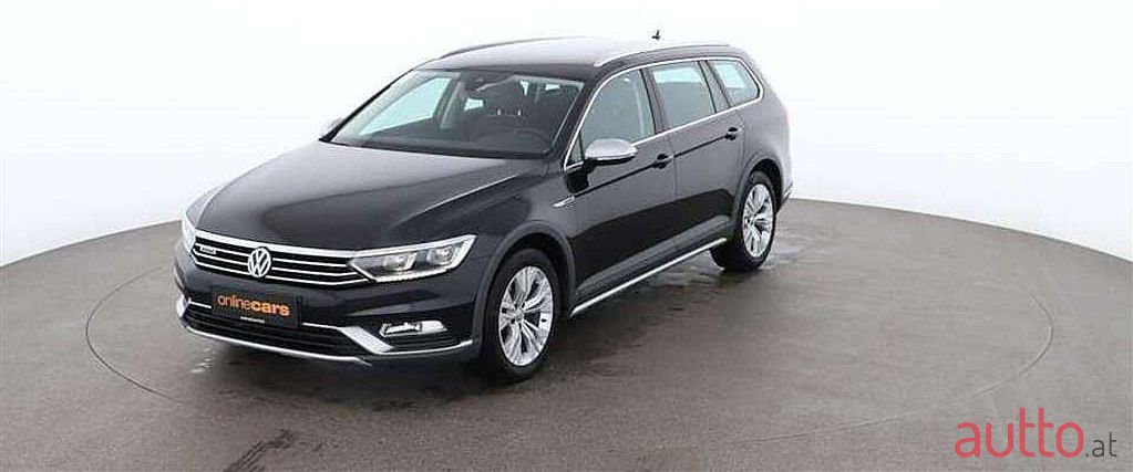 2018' Volkswagen Passat photo #1