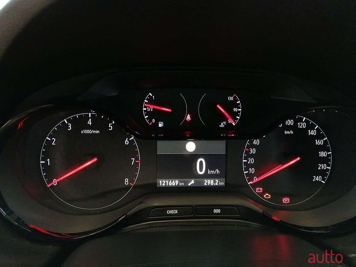 2018' Opel Grandland X photo #5