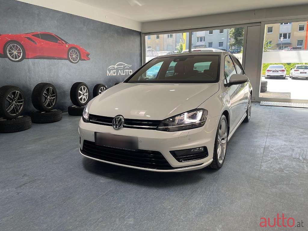 2014' Volkswagen Golf photo #6