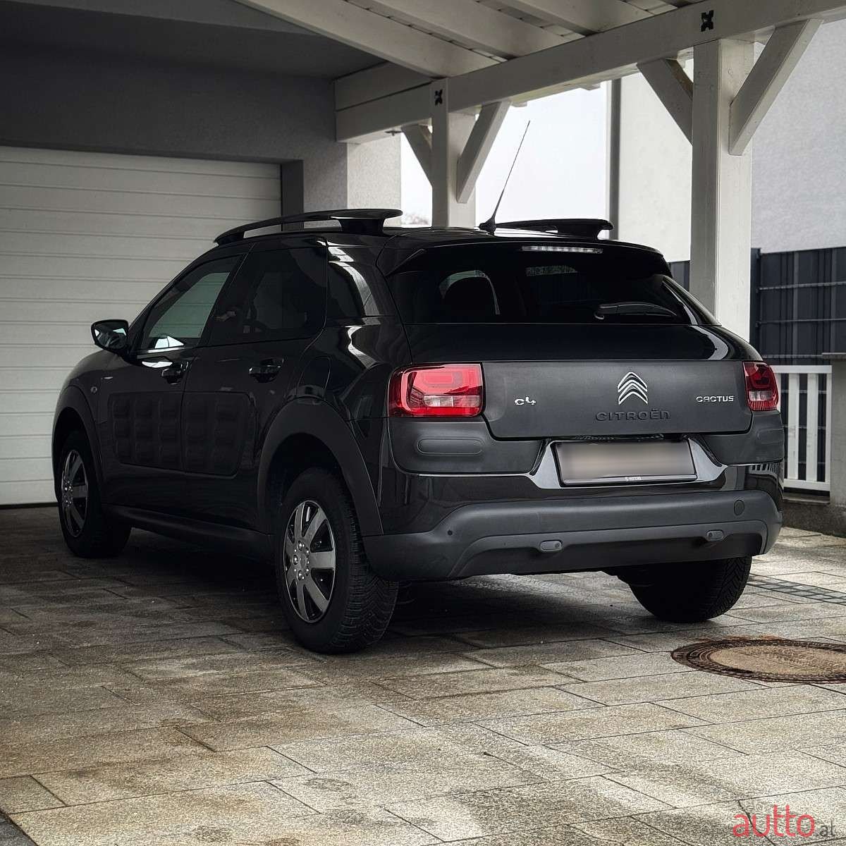 2016' Citroen C4 Cactus photo #4
