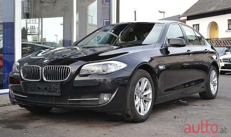 2012' BMW 5Er-Reihe photo #1