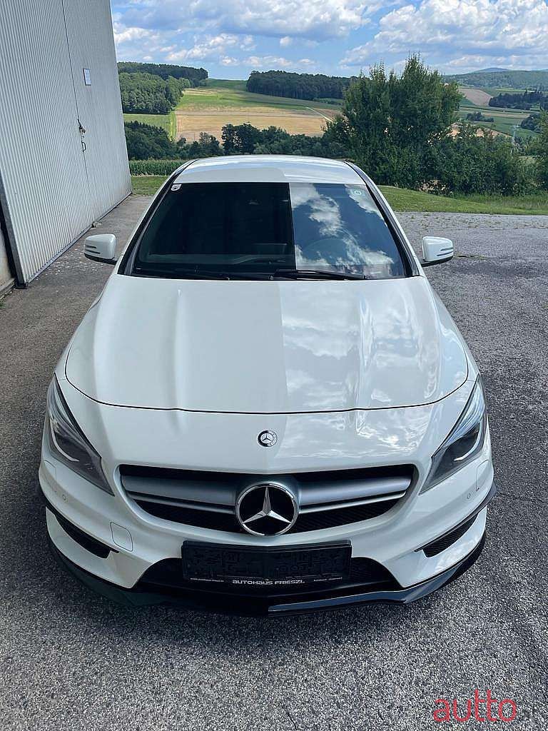 2014' Mercedes-Benz Cla-Klasse photo #2