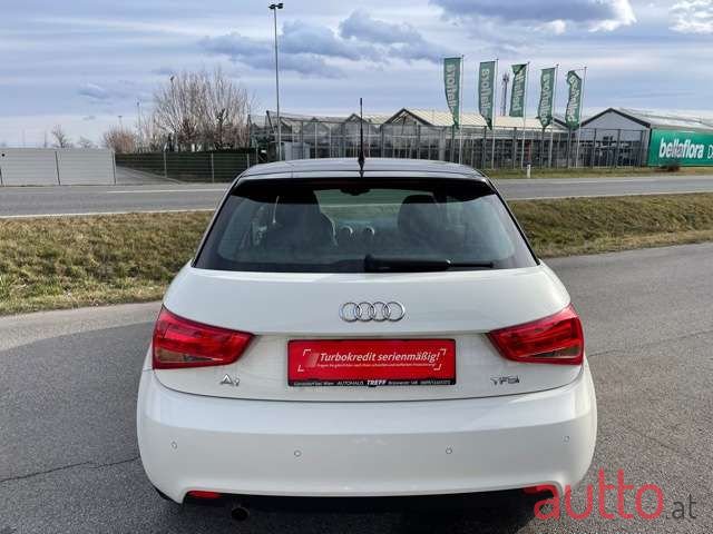 2011' Audi A1 photo #5