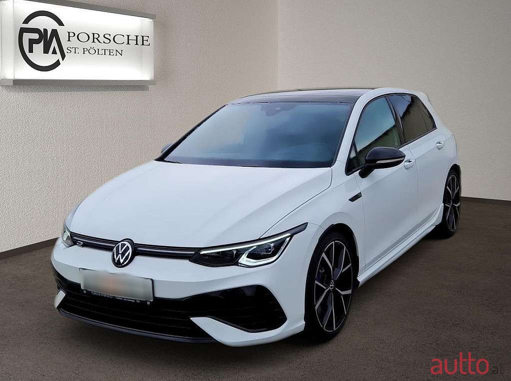 2021' Volkswagen Golf photo #1