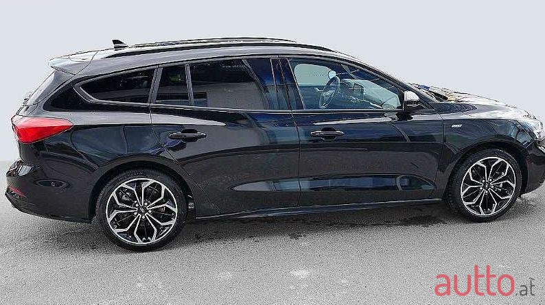 2019' Ford Focus photo #1