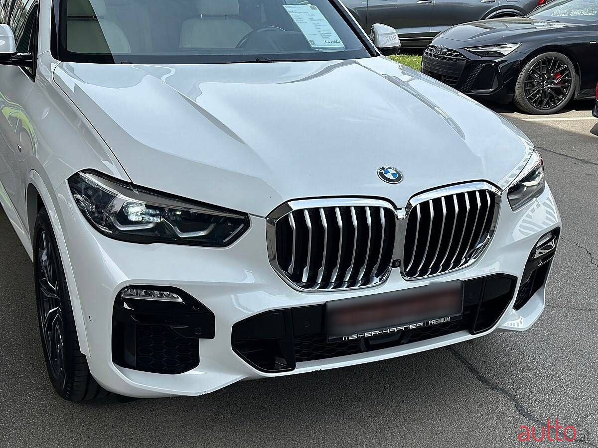 2021' BMW X5 photo #4
