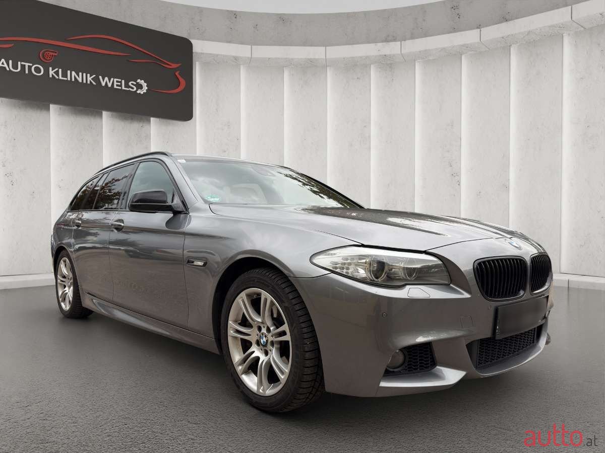 2011' BMW 5Er-Reihe photo #6