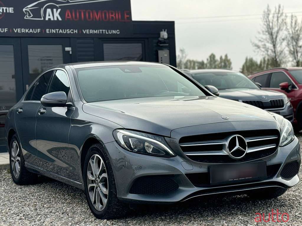 2018' Mercedes-Benz C-Klasse photo #4