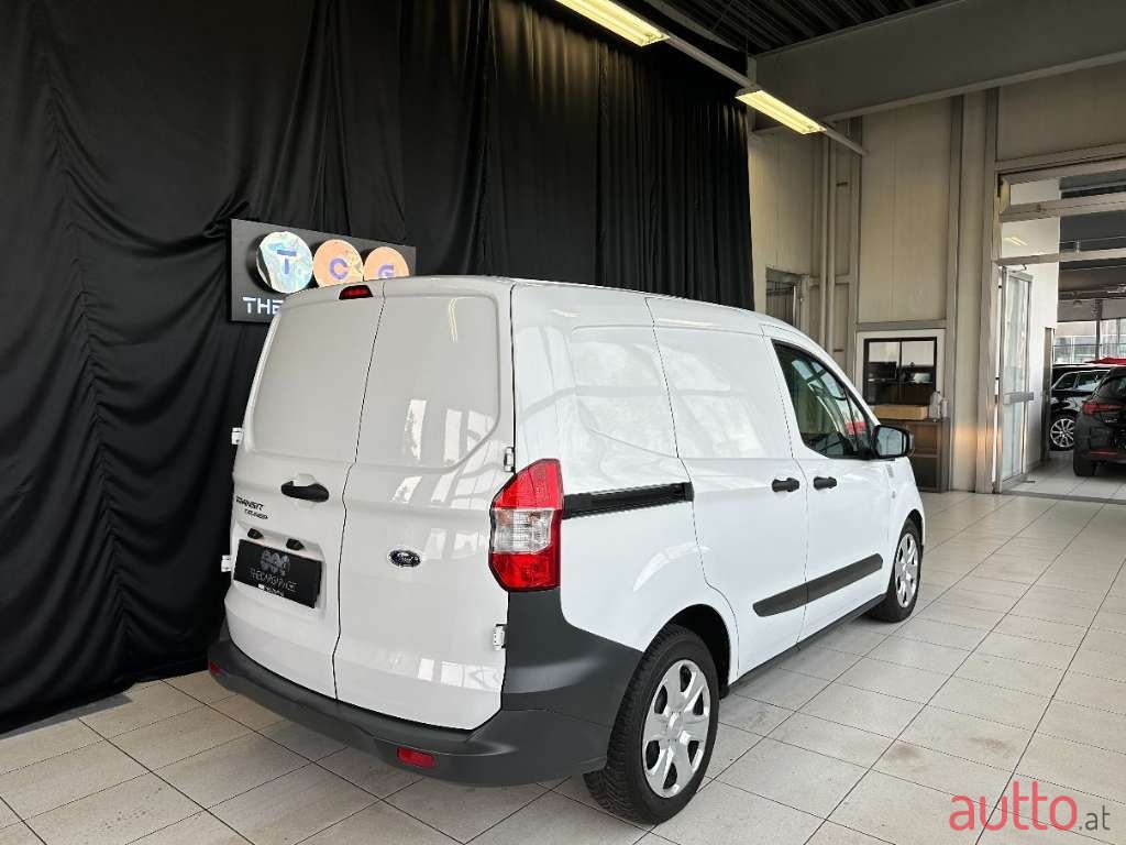 2019' Ford Transit photo #4