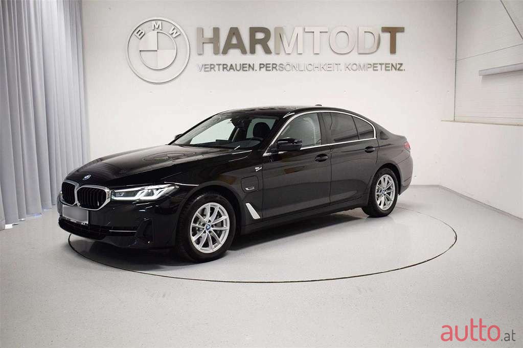 2021' BMW 5Er-Reihe photo #1