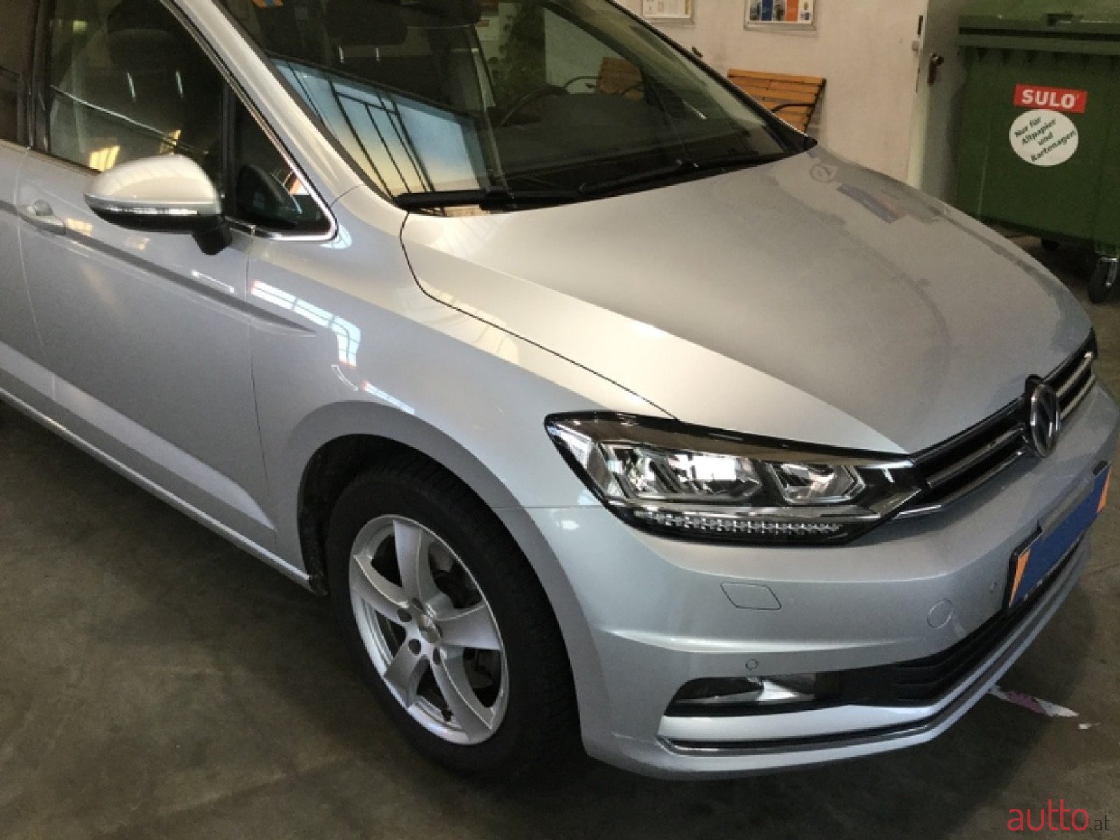 2016' Volkswagen photo #4