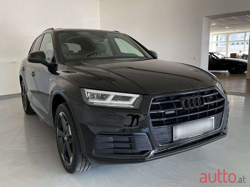 2019' Audi Q5 photo #2